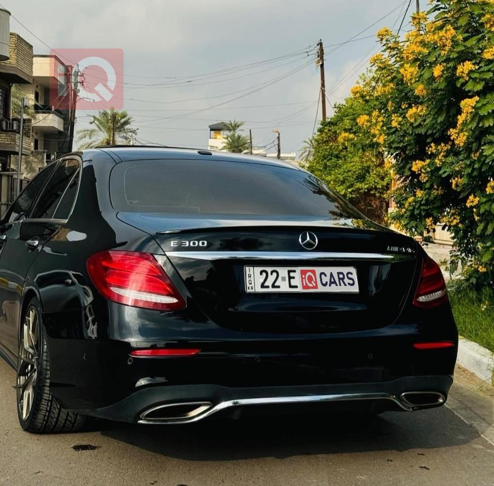 مرسيدس بنز E-Class